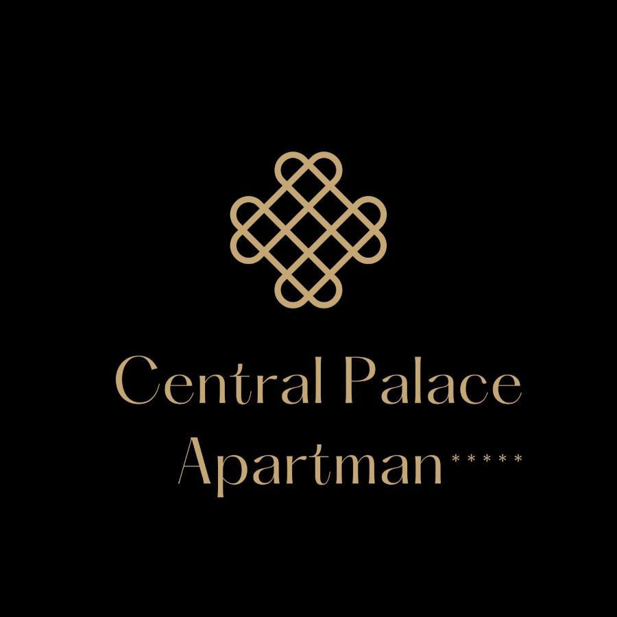 Central Palace Apartman Debrecen Eksteriør bilde