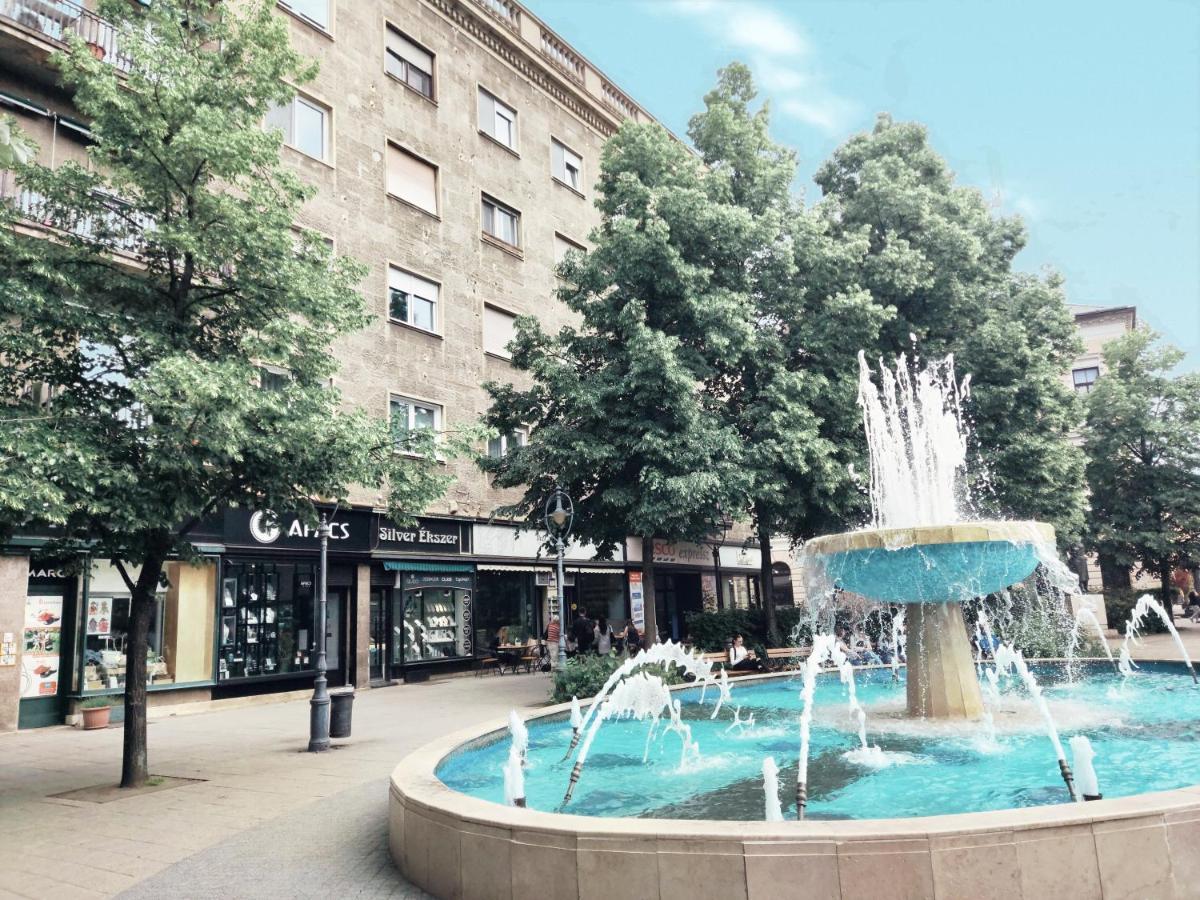 Central Palace Apartman Debrecen Eksteriør bilde